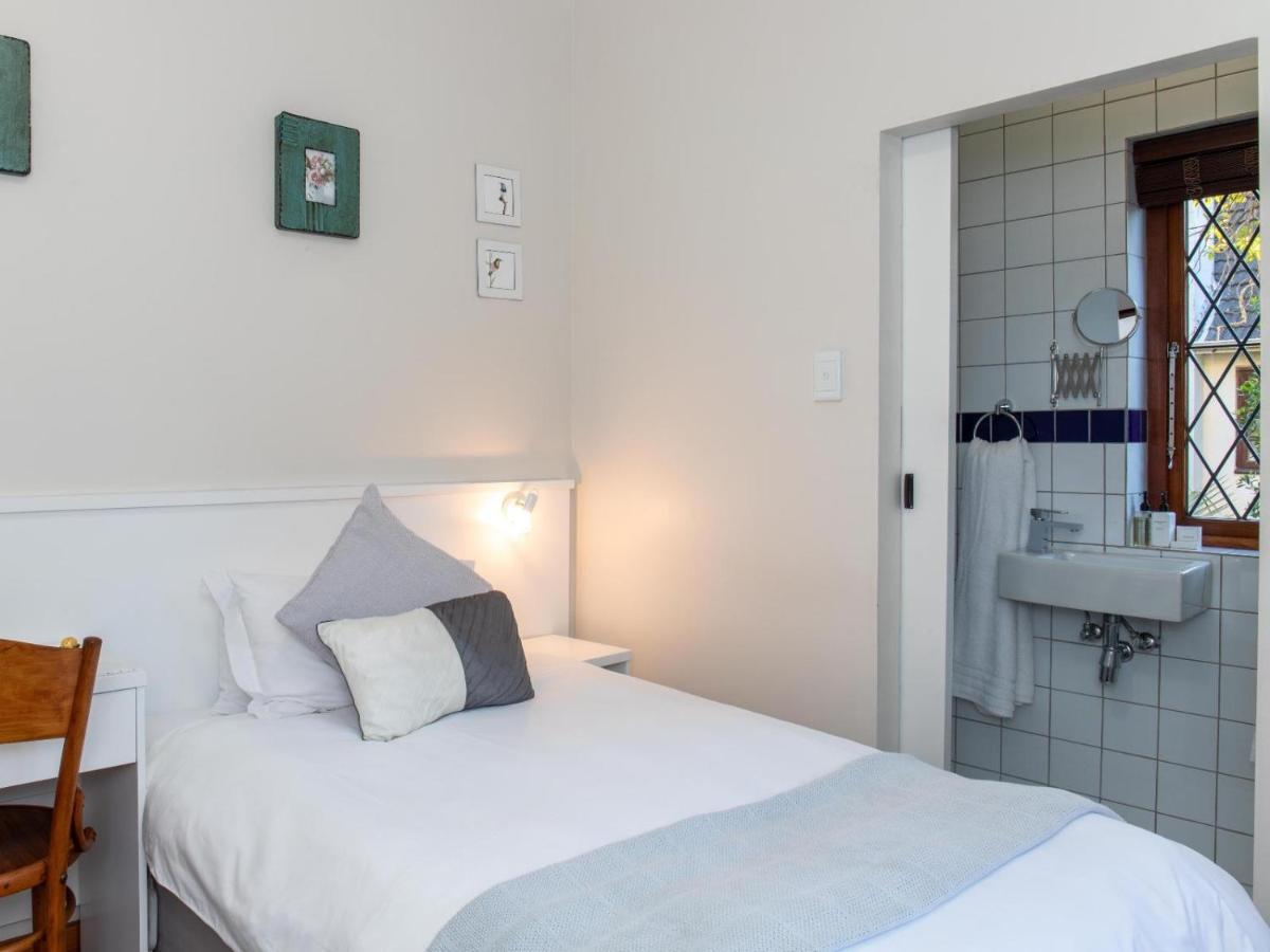 Knightsbury Guest House Kaapstad Buitenkant foto