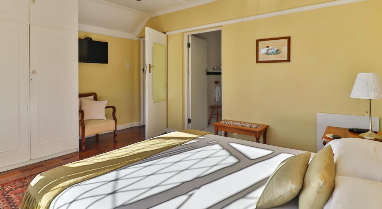 Knightsbury Guest House Kaapstad Buitenkant foto