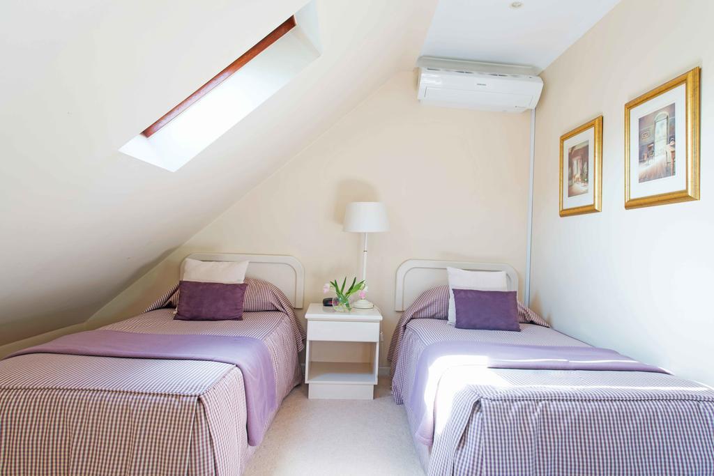 Knightsbury Guest House Kaapstad Kamer foto