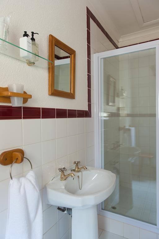 Knightsbury Guest House Kaapstad Buitenkant foto