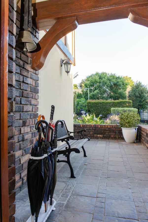 Knightsbury Guest House Kaapstad Buitenkant foto